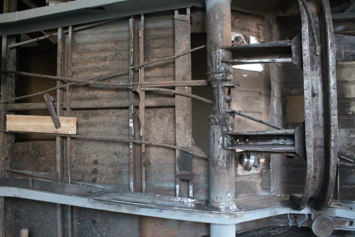 bossienbus_nl_spijl-bus-laadvloer-opbouw_01
