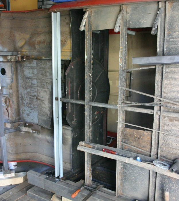 bossienbus_nl_spijl-bus-laadvloer-opbouw_23