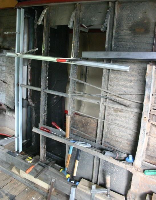 bossienbus_nl_spijl-bus-laadvloer-opbouw_24