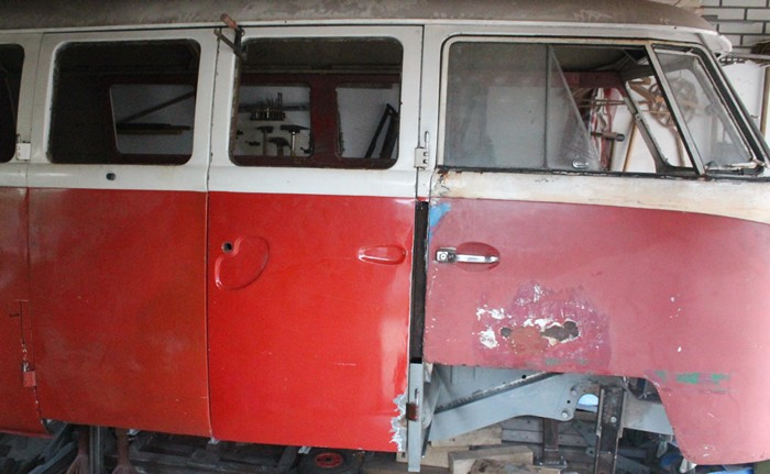 splitscreen-vw-t1-spijlbus-carrosserie-b-stijl-rechts_02