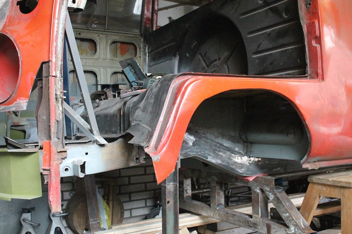 splitscreen-vw-t1-spijlbus-carrosserie-kniestuk-dogleg_01