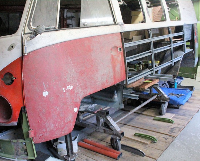 bossienbus splitscreen-vw-t1-spijlbus-carrosserie-zijplaat links 18