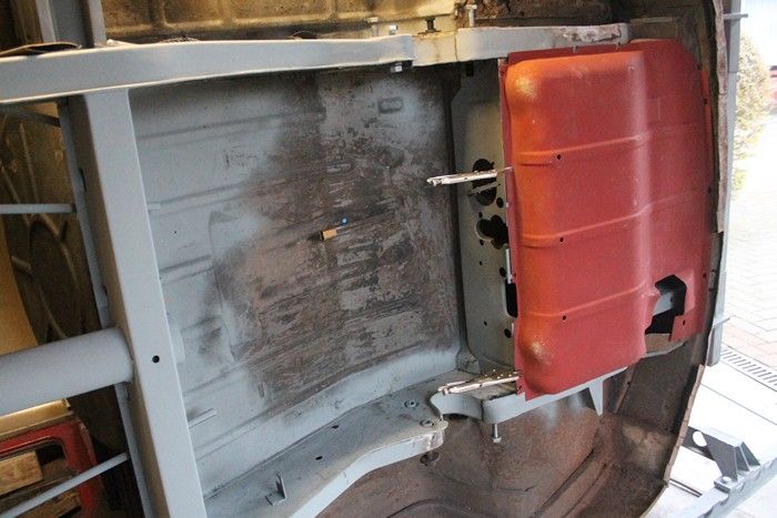 bossienbus Chassis dwarsplaat-009