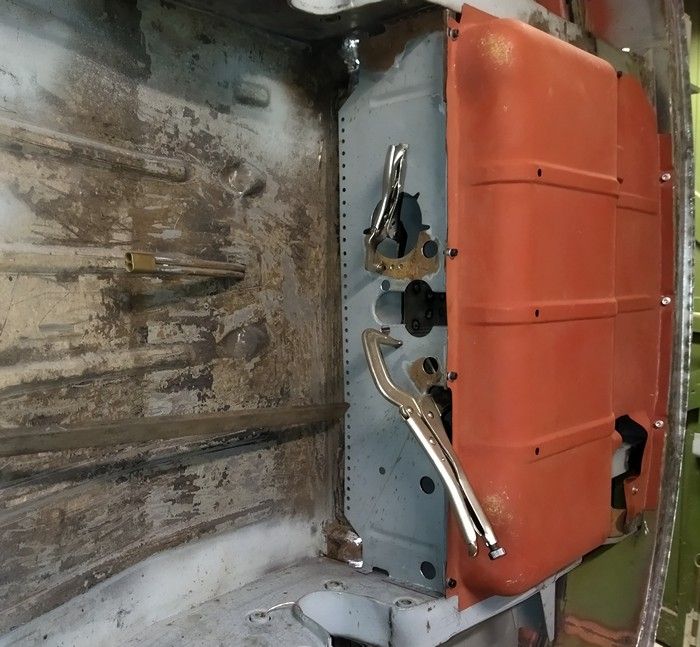 bossienbus Chassis dwarsplaat-012