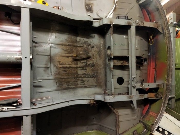 bossienbus Chassis dwarsplaat-013