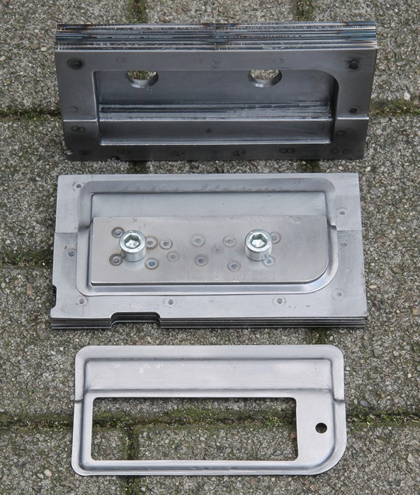 bossienbus Houder-zekeringkastje-002