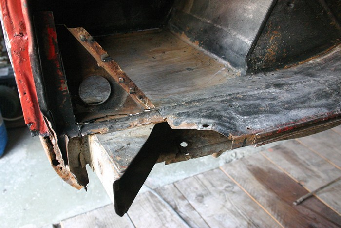 splitscreen-vw-t1-spijlbus-carrosserie-linker_achterhoek_26